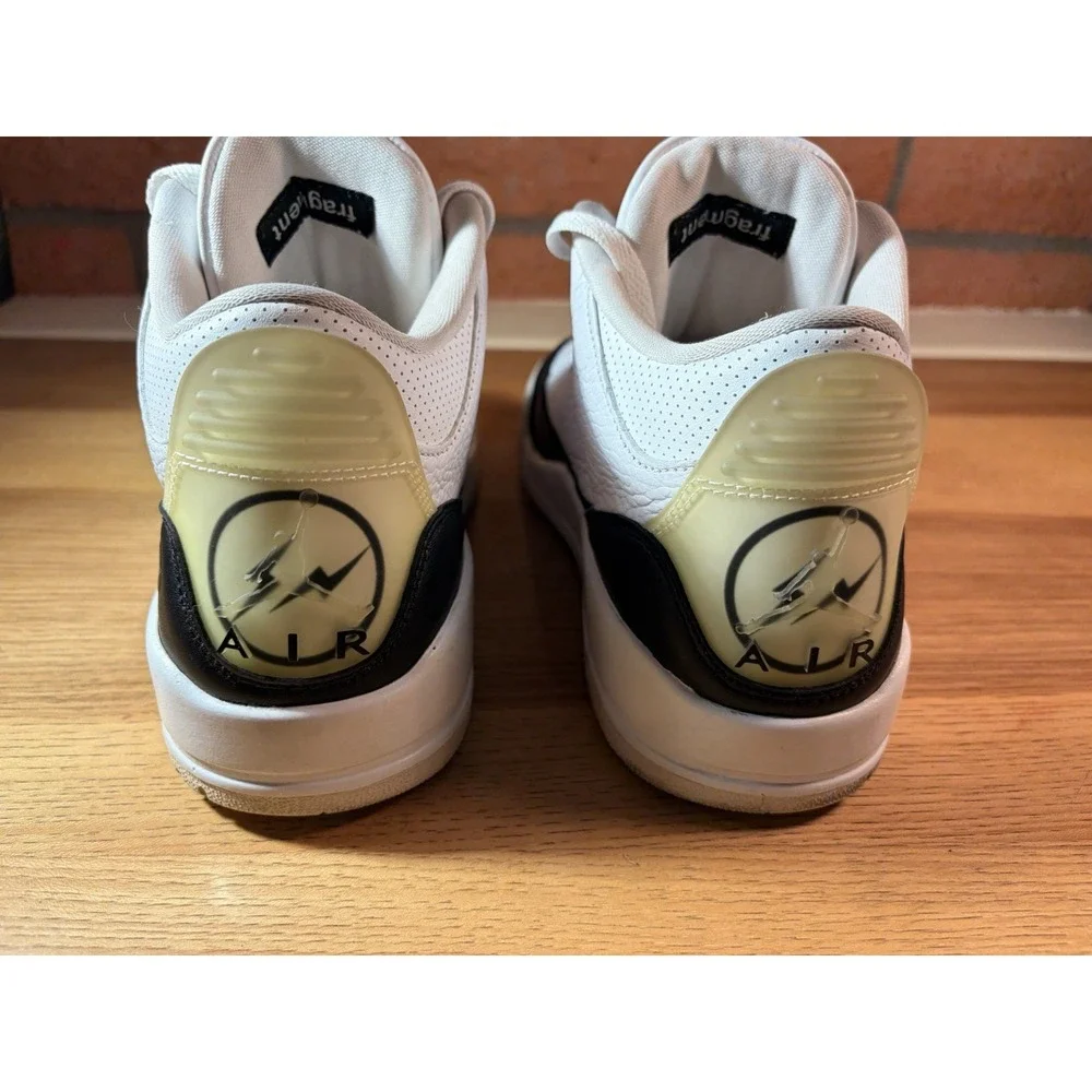 Size 10.5 - Jordan 3 Retro SP x Fragment Design Mid White DA3595-100 Pre-owned